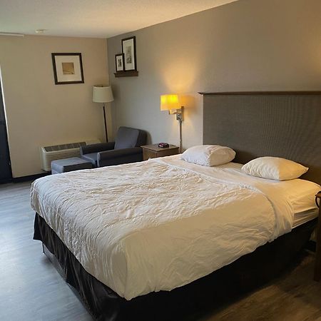 Motel 6 Rochester - Airport المظهر الخارجي الصورة