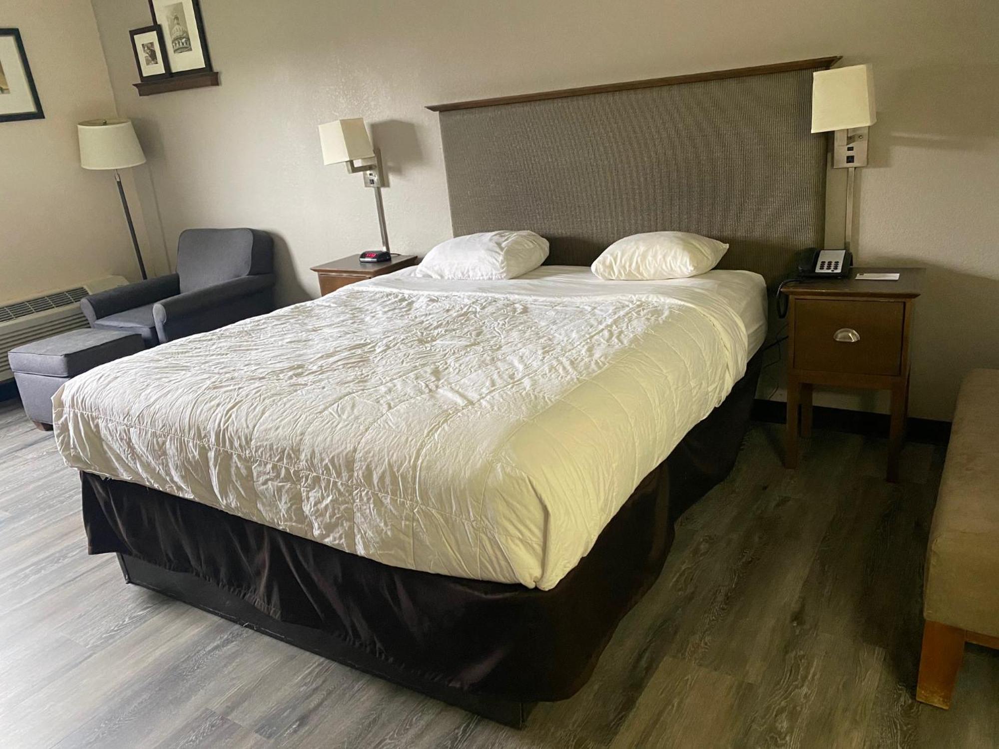 Motel 6 Rochester - Airport المظهر الخارجي الصورة